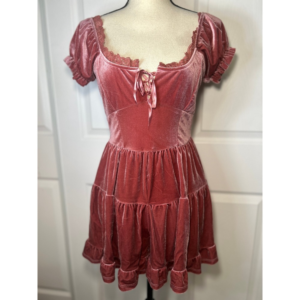 NWT Urban Outfitters Pink Velvet Lace Corset Tiered‎ Babydoll Puff Romper Small